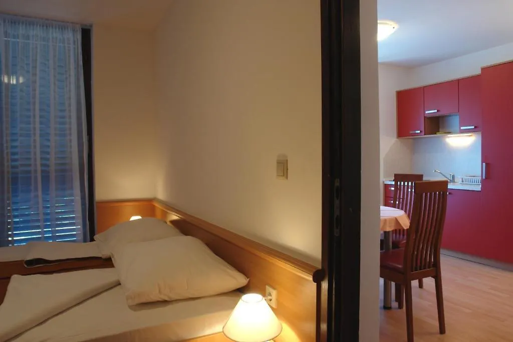 Apartments Hostin Roza Duga Uvala Krnica 0*, Pavicini Croatia